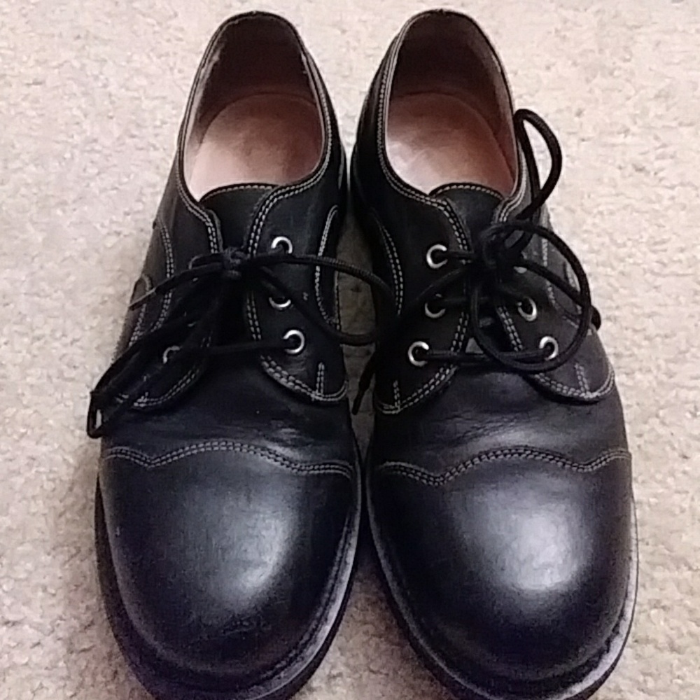 John Fluevog size 8 1/2 Angels